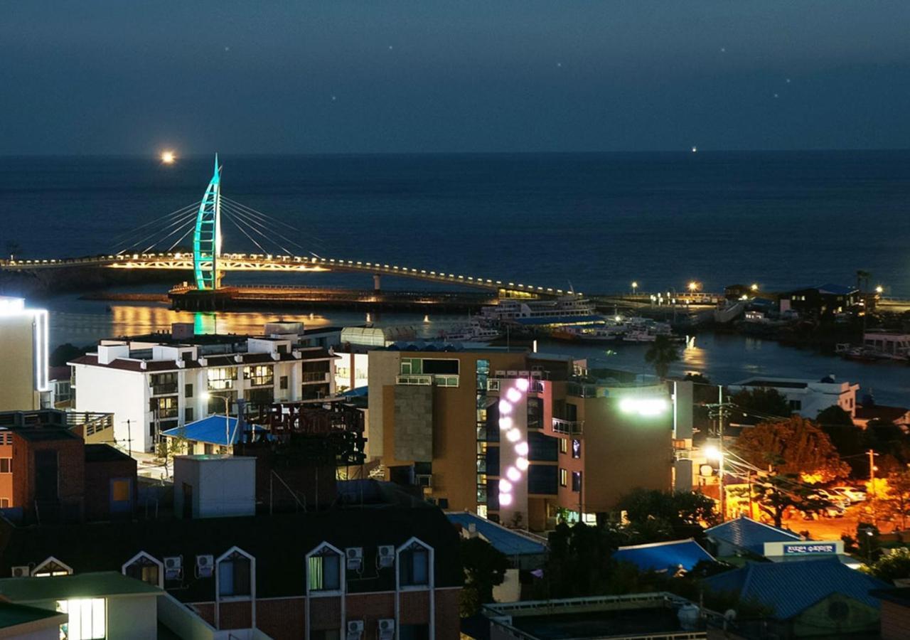 Iris Hotel Seogwipo-stad Buitenkant foto