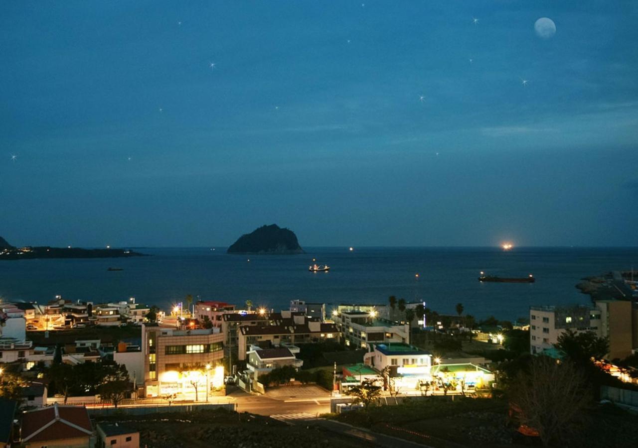 Iris Hotel Seogwipo-stad Buitenkant foto